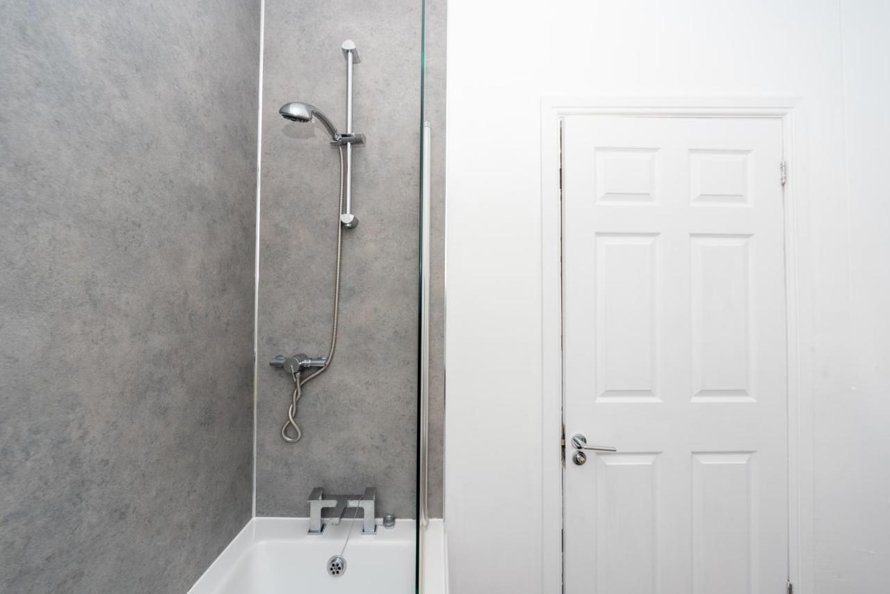 Sea Views Modern Two Bedroom Apartment Lowestoft Luaran gambar