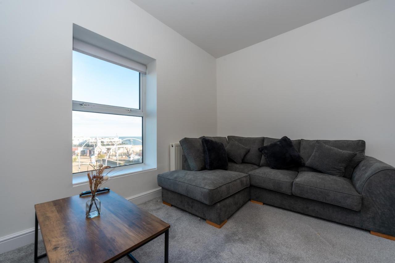 Sea Views Modern Two Bedroom Apartment Lowestoft Luaran gambar